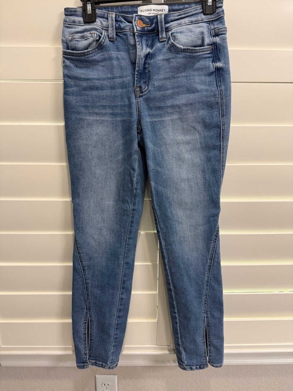 Flying Monkey Light Blue Slim Cropped Ankle Jeans 29 1/2” inseam